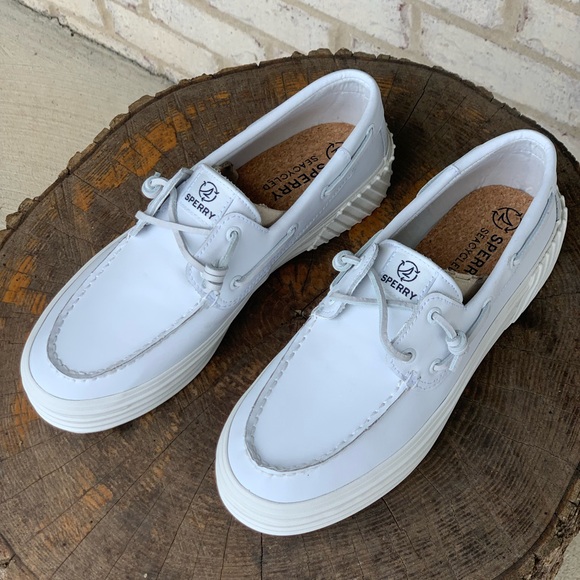 NWOT Women's Bahama 2.0 SeaCycled™ Platform Sneaker White (STS88713) SZ 9 - Picture 7 of 11